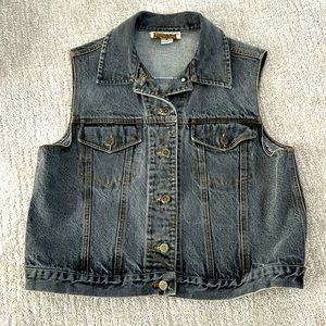 Frontier Classics size medium denim vest.